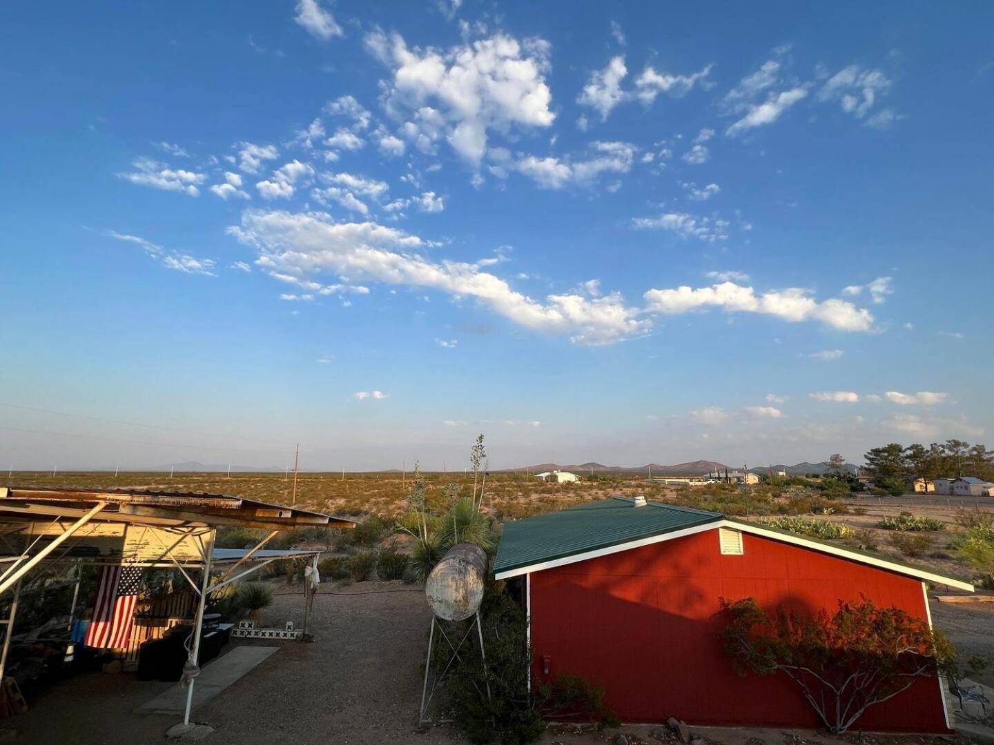Hole In The Wall Getaway - Usa Mexico Border Bed And Breakfast Columbus Eksteriør bilde