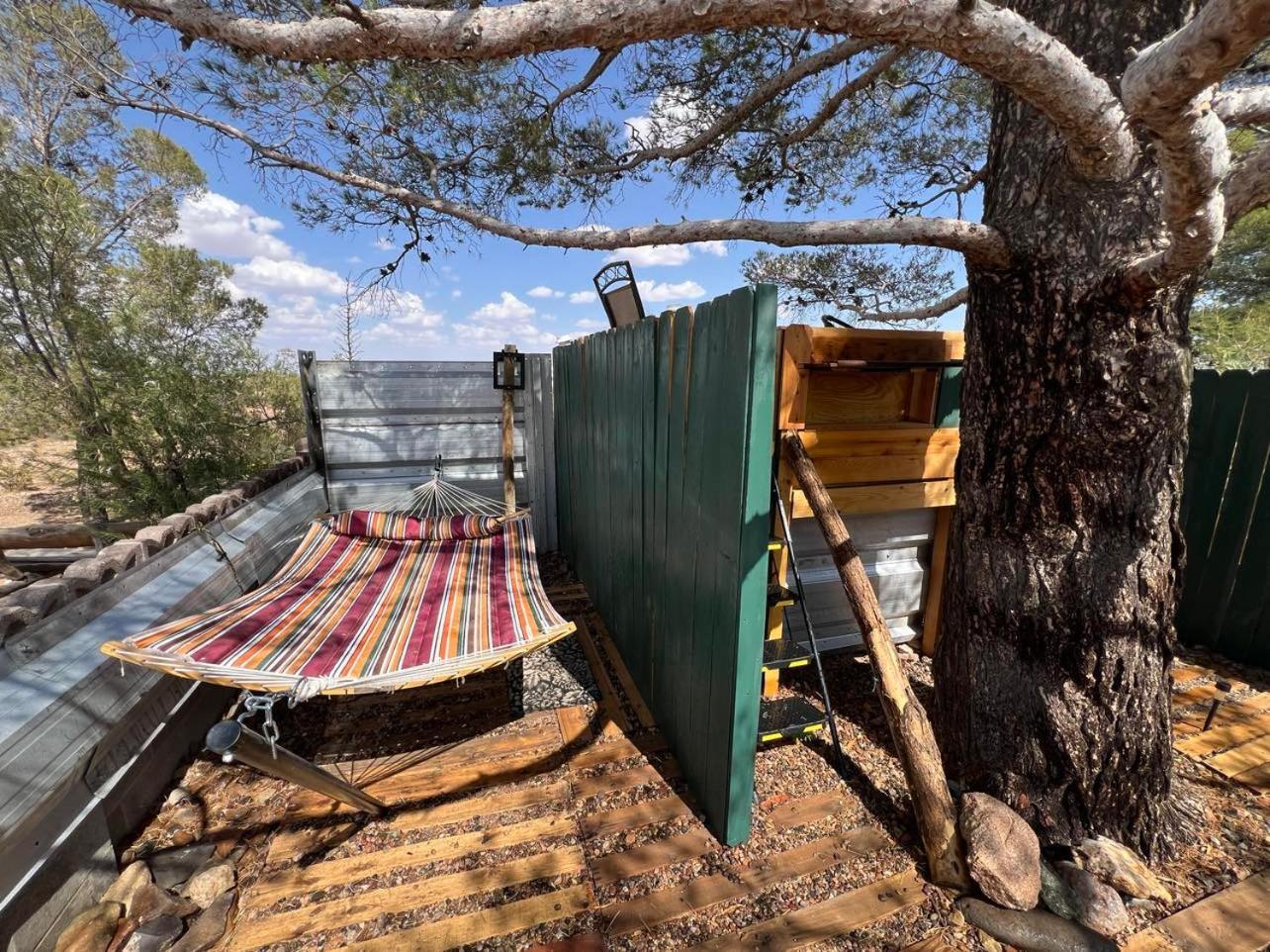 Hole In The Wall Getaway - Usa Mexico Border Bed And Breakfast Columbus Eksteriør bilde