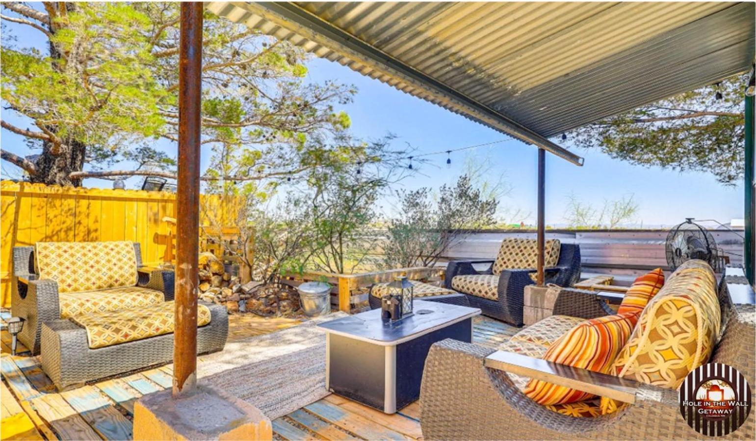 Hole In The Wall Getaway - Usa Mexico Border Bed And Breakfast Columbus Eksteriør bilde